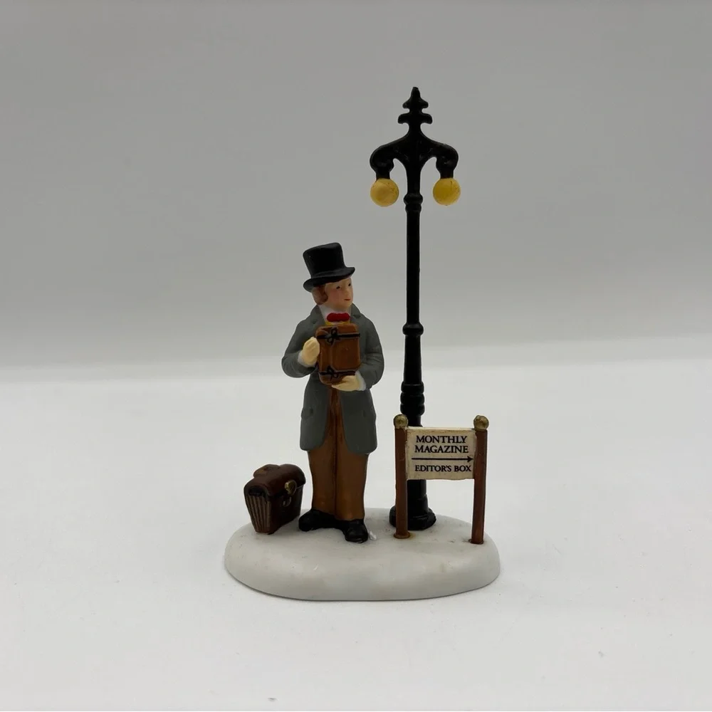 Dept 56 2005 HVC Dicken Village Dickens Submitting His First Manuscript 56.58428